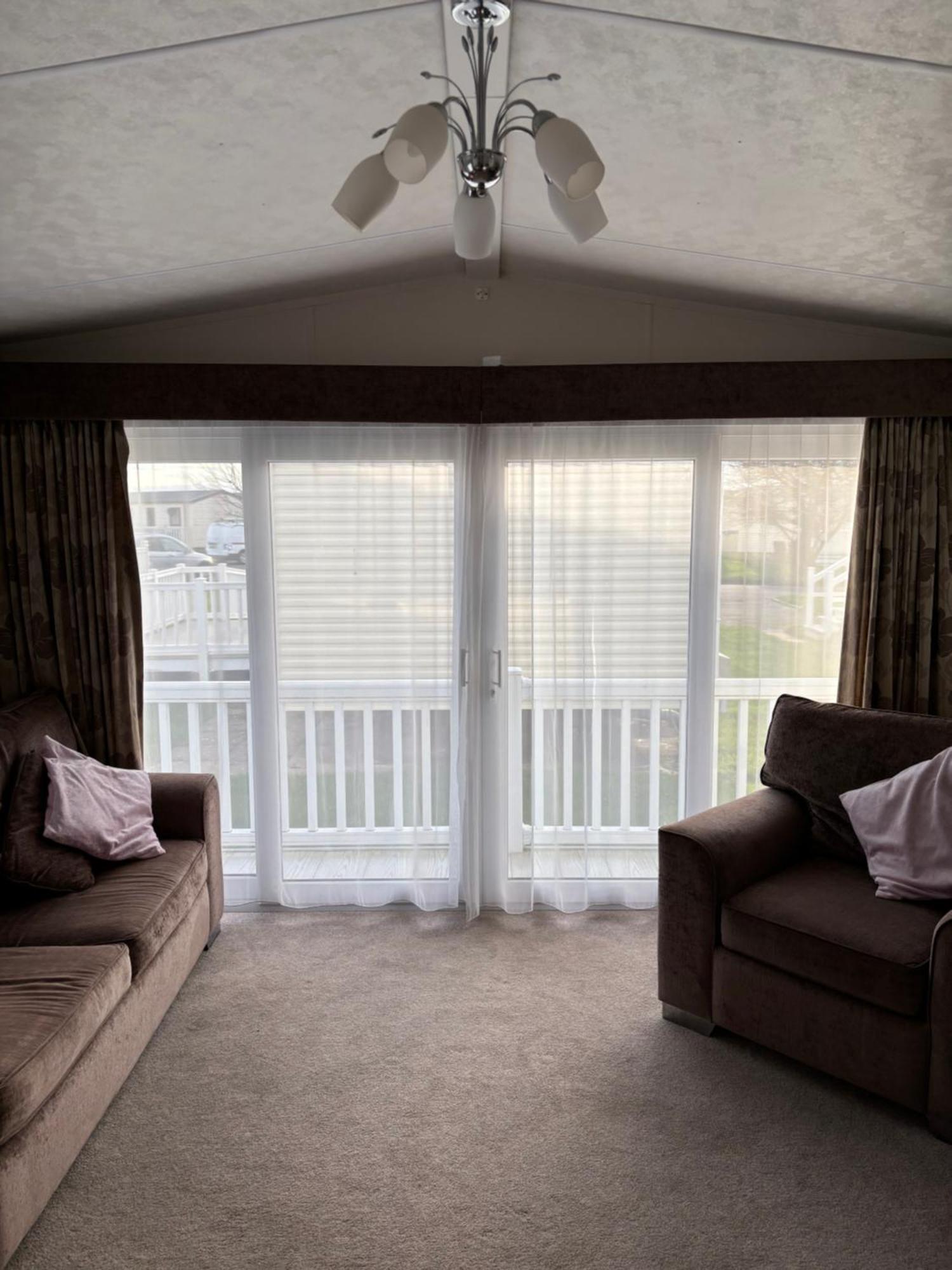Butterfly Lane Holidays At Marine, Rhyl Bagian luar foto