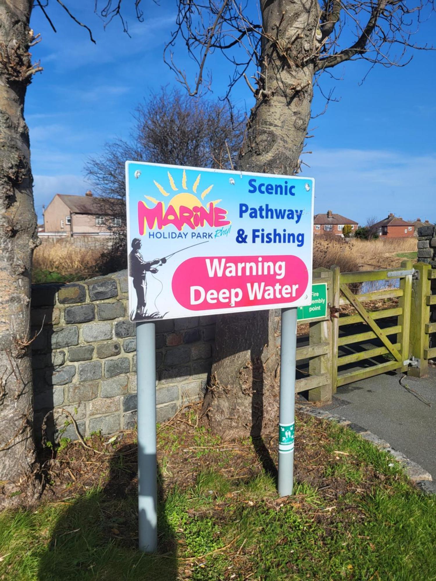 Butterfly Lane Holidays At Marine, Rhyl Bagian luar foto