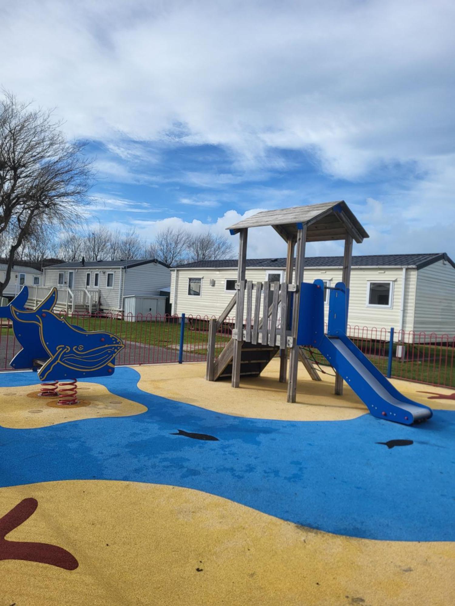Butterfly Lane Holidays At Marine, Rhyl Bagian luar foto